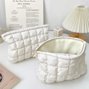 Trousse de Maquillage en Coton Blanc Fleurie pour Femmes