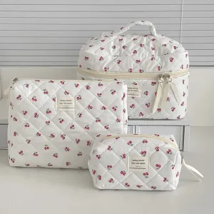Trousse de Maquillage Cherry Fashion – Sac de Toilette Portable en Coton Matelassé, Pochette à Fermeture Éclair