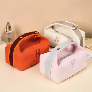 Petite Trousse De Maquillage Avec Anse H